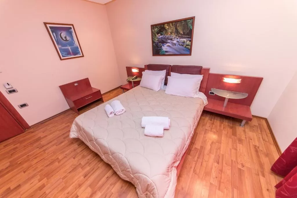 Brilant DBL TWIN STD without balcony 1.jpg